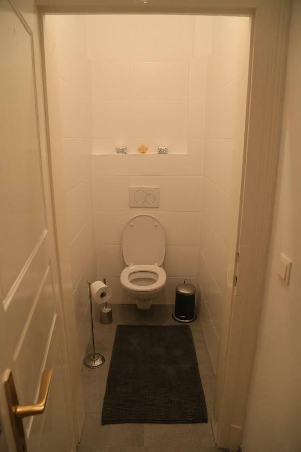 Lovely Apartment In The Heart Of Graz Exterior photo